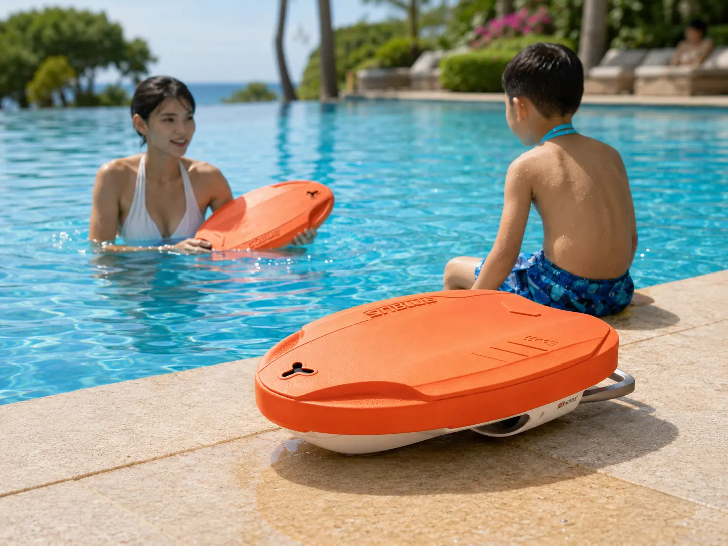 ALMARA - Guided pool experience with a child and orange water board